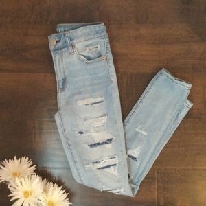 American Eagle Ripped High Rise Stretchy Jeans